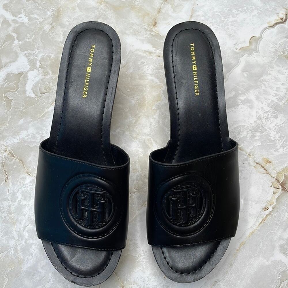 NWOB Tommy Hilfiger ‘TW Wrynn’ platformwedges